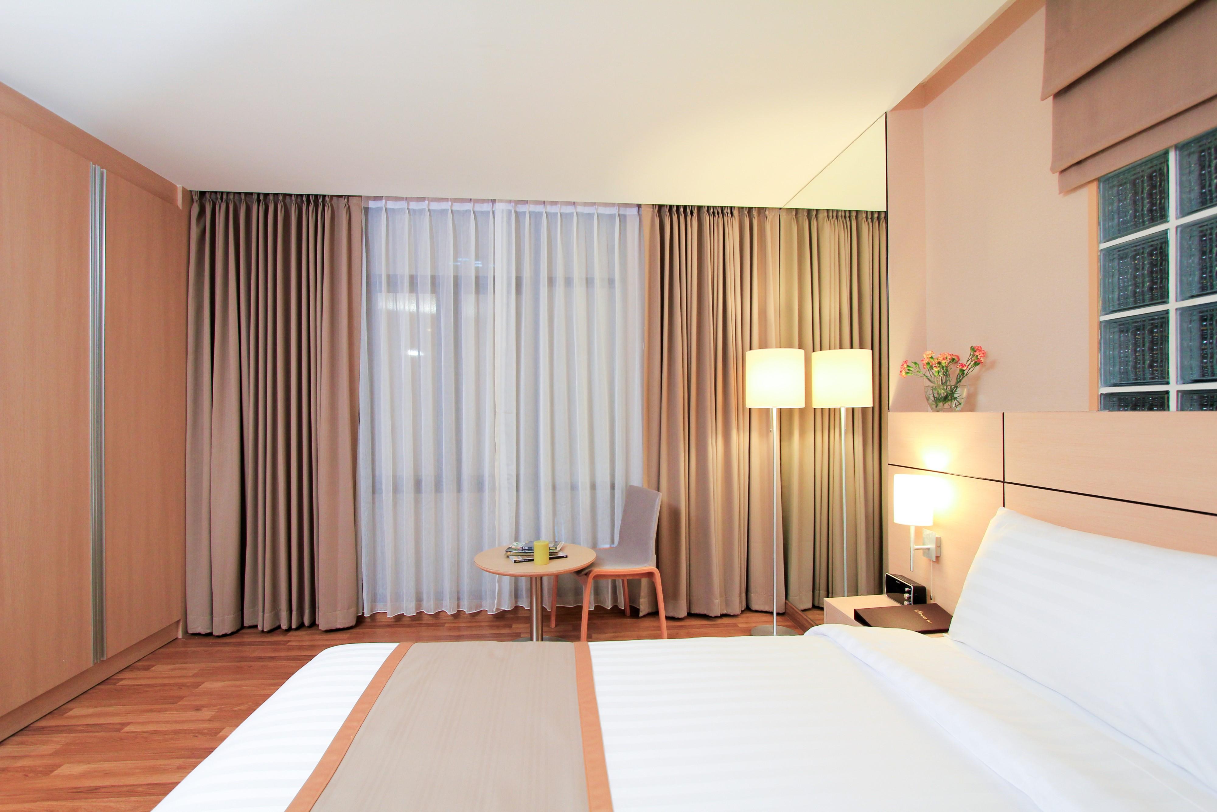 Petals Inn Бангкок Экстерьер фото